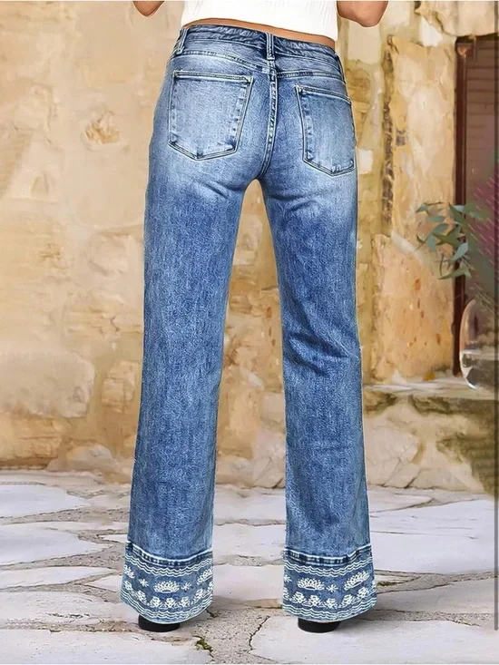 Flamingals Mid Rise Wide Straight Leg Embroidered Jeans Size M Stretch Jeans - Picture 2 of 8